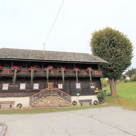 Beautiful Apartment In A Renovated Farmhouse In Fresach Carinthia エクステリア 写真